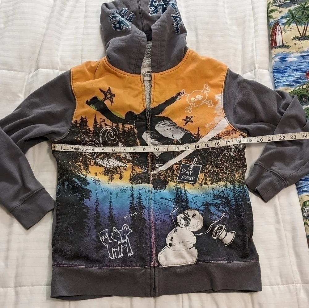 𝅺OLD Navy Extra Large fuzzy snowboard hoodie